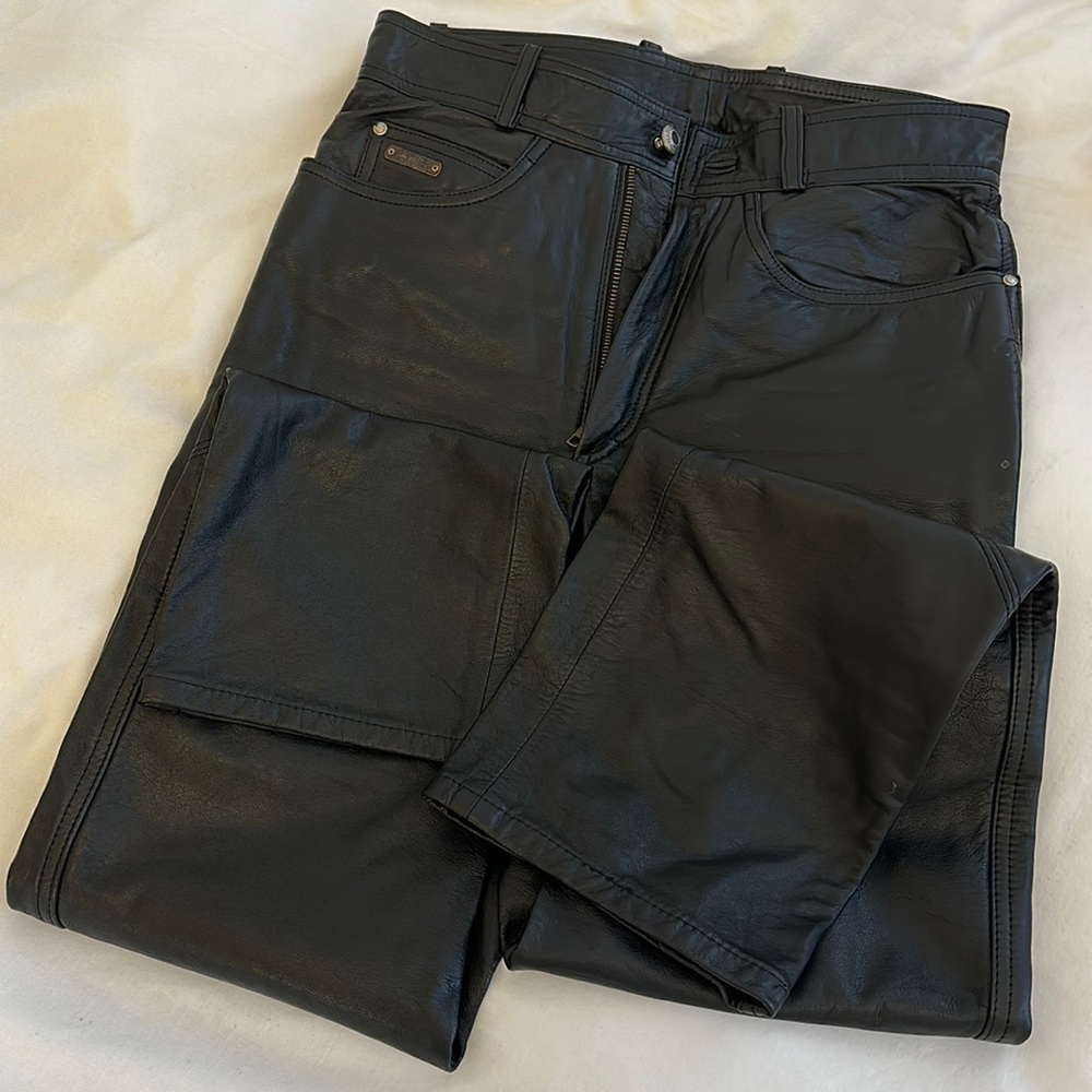 Authentic vintage Harley Davidson leather pants size 30